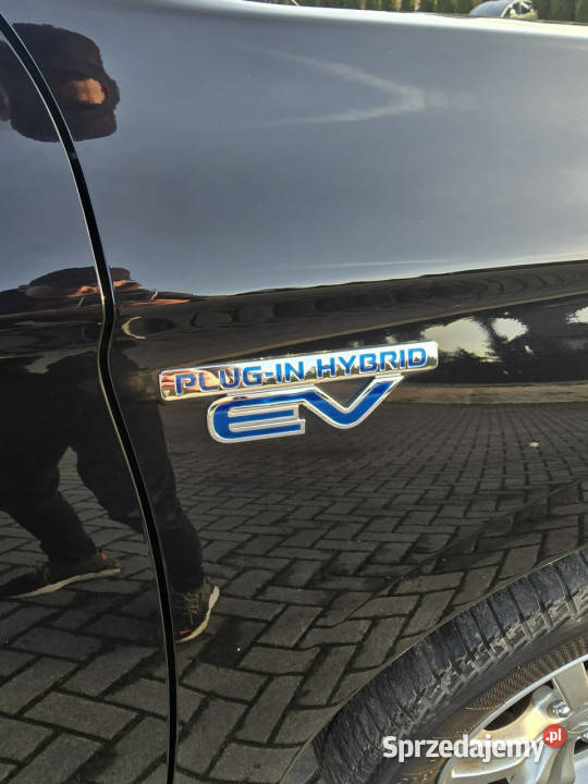 Mitsubishi Outlander 20PlugIN Hybrid łódzkie Kutno