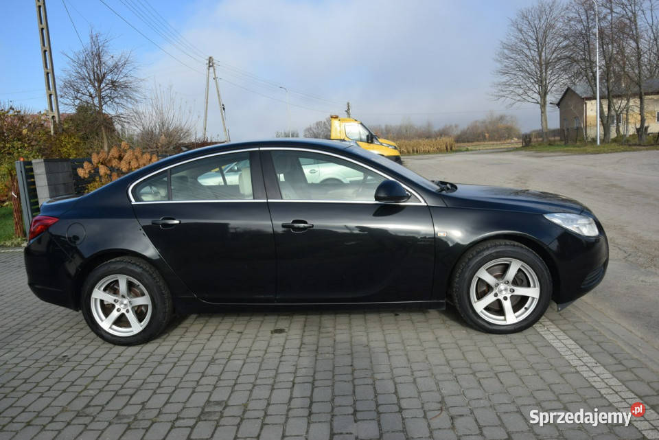 Opel Insignia 16TB Navi Czujniki Parkowania garażowany