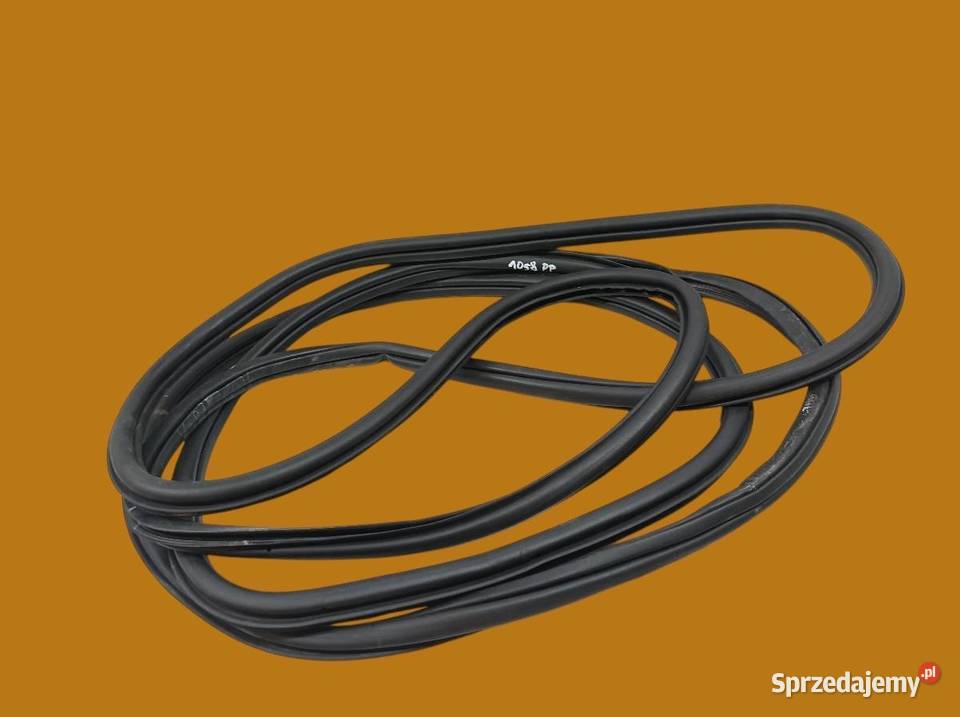 USZCZELKA DRZWI PRAWY LEWY PRZÓD KPL KAROSERYJNA świętokrzyskie sprzedam