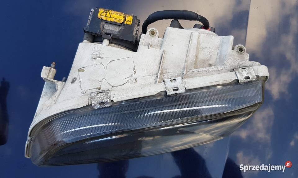 Lampy przednie volvo v40 s40 xenon 1ag24700232 Kłodzko