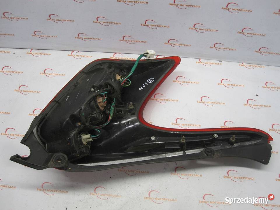 NISSAN JUKE I F15 13r lampa prawa tył Kielce