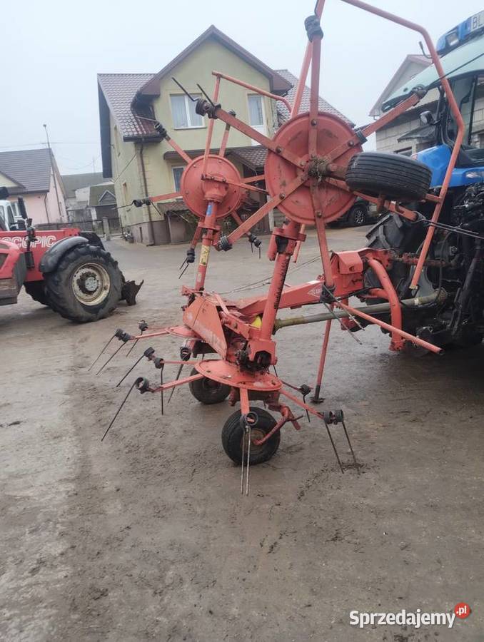 Przetrząsarka Kuhn 5001 MH Jedwabne