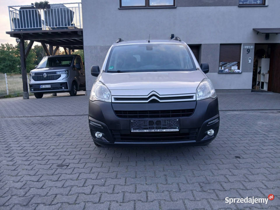 Citroen Berlingo 16HDI LONG brygadówka garażowany