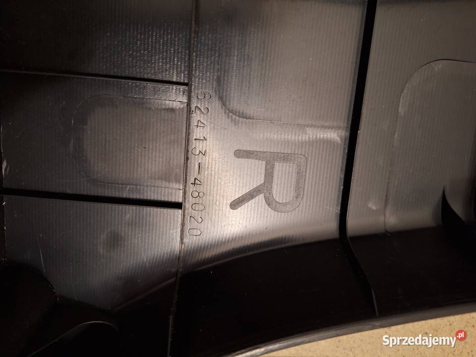 Lexus RX II 0309 osłona listwa słupka dolna