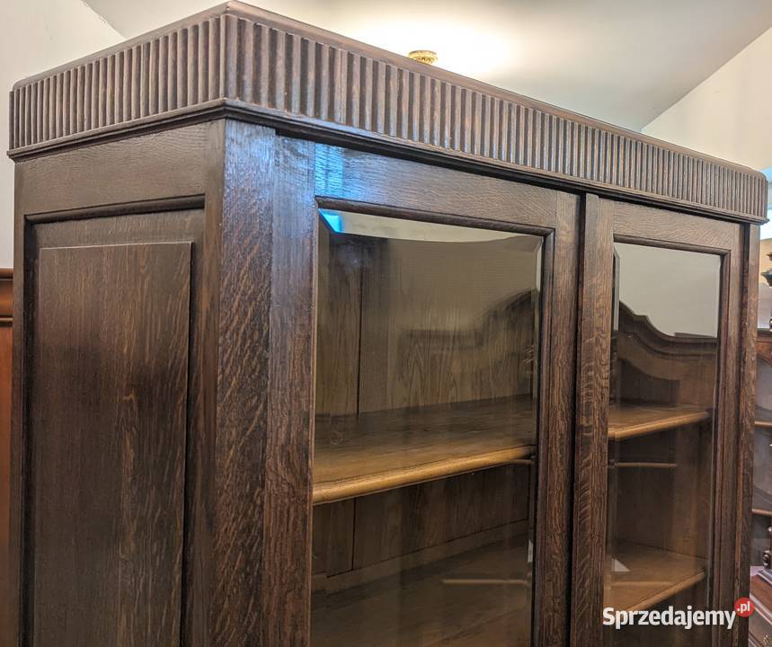 Dębowa bibliotekawitryna secesyjnasklep Dąbrowa śląskie Dąbrowa Górnicza
