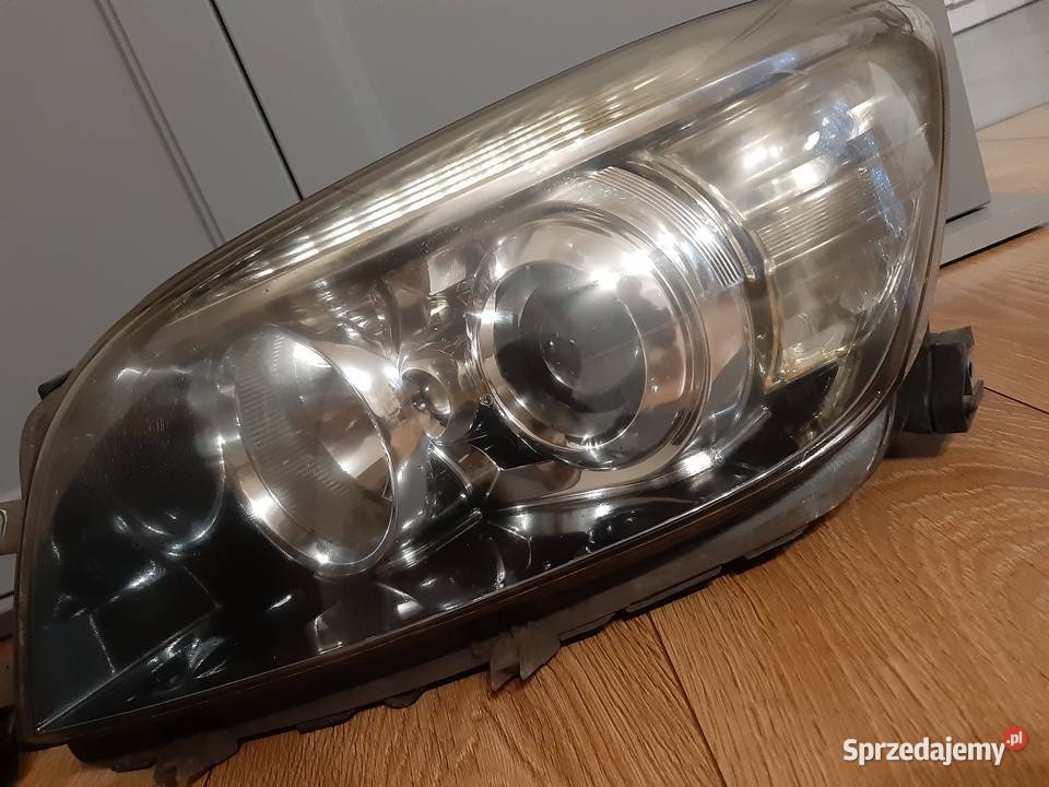 Toyota rav4 mk3 lampy przód mazowieckie Płońsk