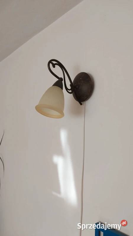 Rustykalny kinkiet z metalu Klosz szklany Kinkiety