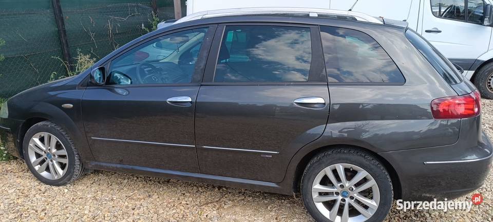 Fiat Croma 19 JTD 150 automat lakier metallic Sosnowiec