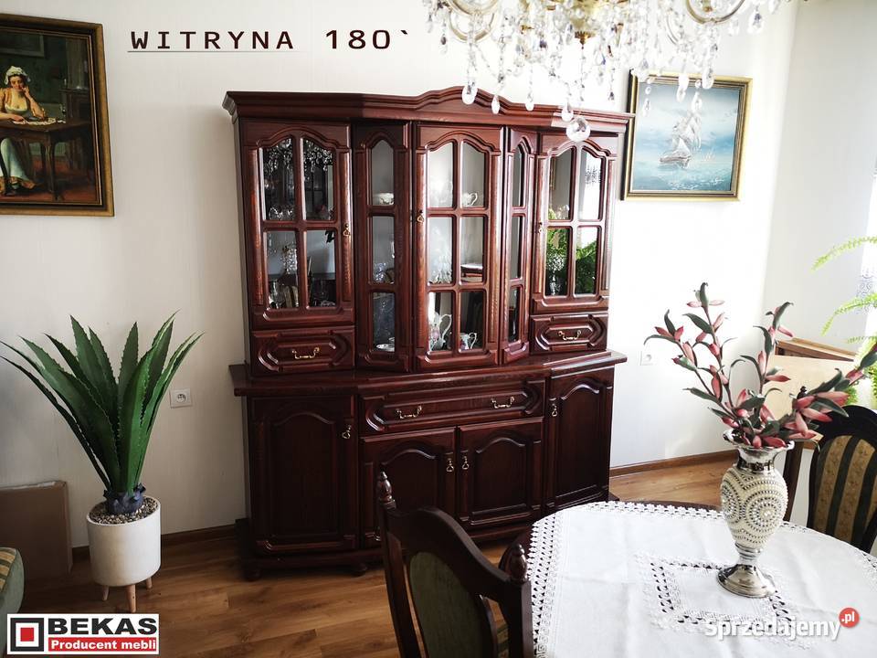 Stylowa Witryna 180 Orzech Włoski 22 68 Meble