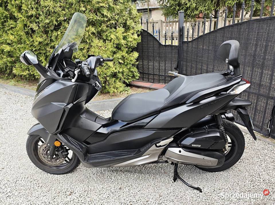 Skuter Honda Forza 125cc 2017r Keyless Full LED Łask sprzedam