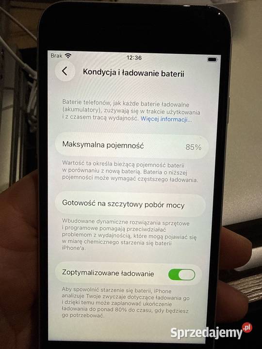 iPhone SE 2020 64GB Stuknięty z dwóch stron