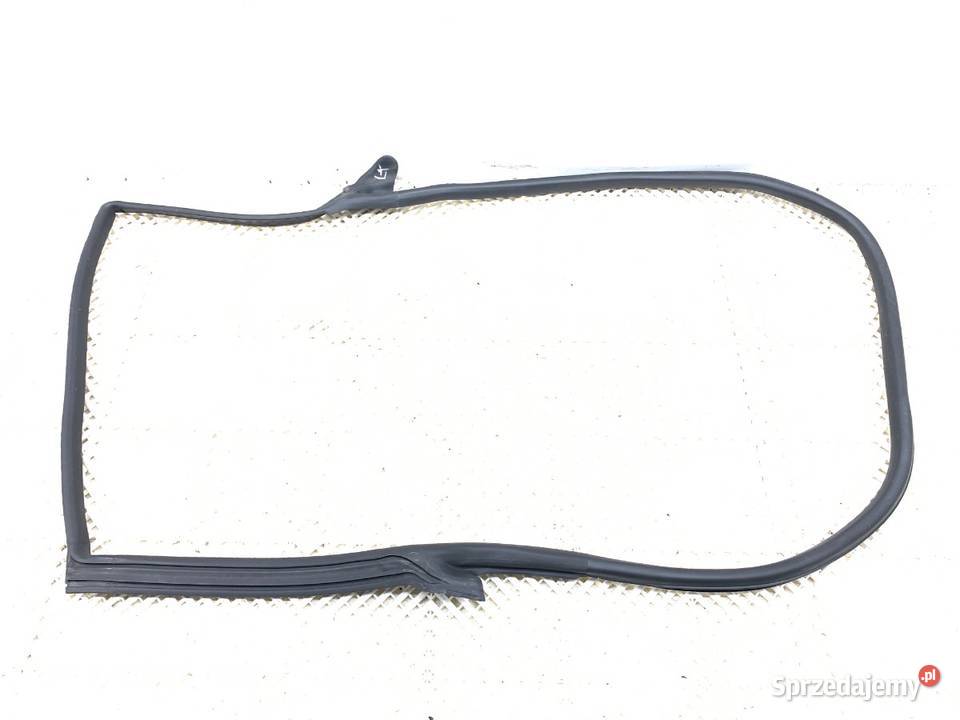 USZCZELKA DRZWI TYŁ LEWA AUDI Q8 SUV 4M8833707 podkarpackie