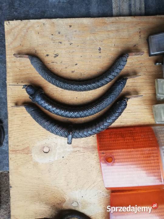 Fiat 125p kierunkowskazy lampy klosze itp Dąbie