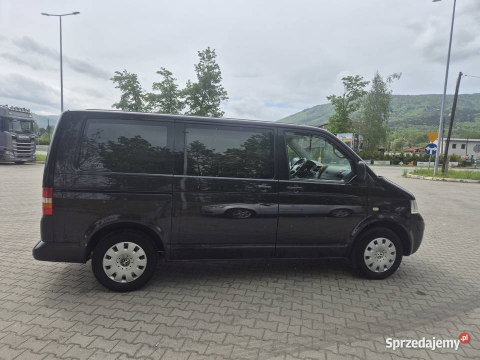 Transporter 9 OSÓB 25 TDI 131 Nawiewy tył Bujaków sprzedam