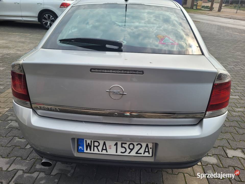 Opel Vectra 18 b lpg 2005 Vectra Pionki