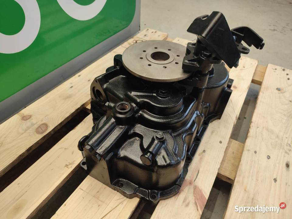 Obudowa skrzyni Manitou MLT COMT42024CYA70678 wielkopolskie Wilkowo