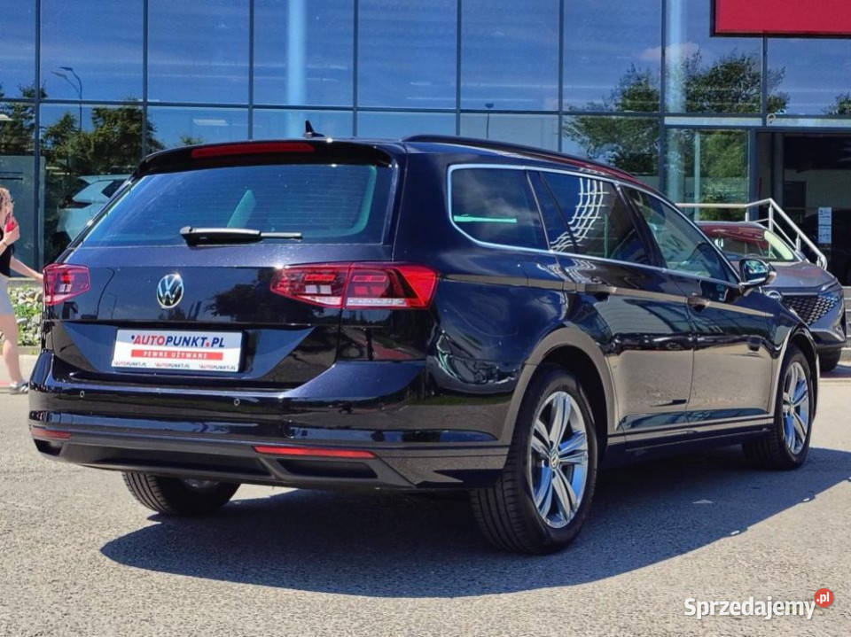 Volkswagen Passat 2022r Carplay Podgrz Fotele automatyczna Kraków