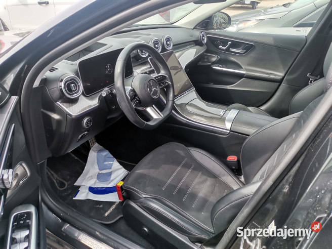 MERCEDESBENZ C 180 2024 146900 ccm 170 Warszawa