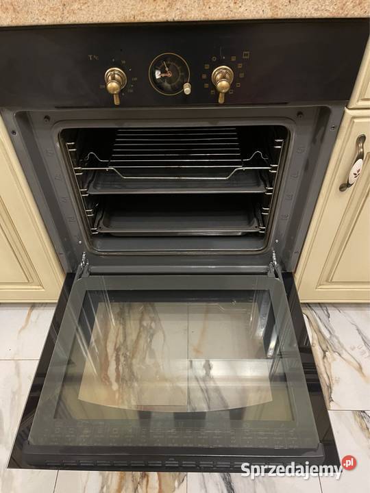 Kuchenka gazowa Retro z piekarnikiem Amica Żary