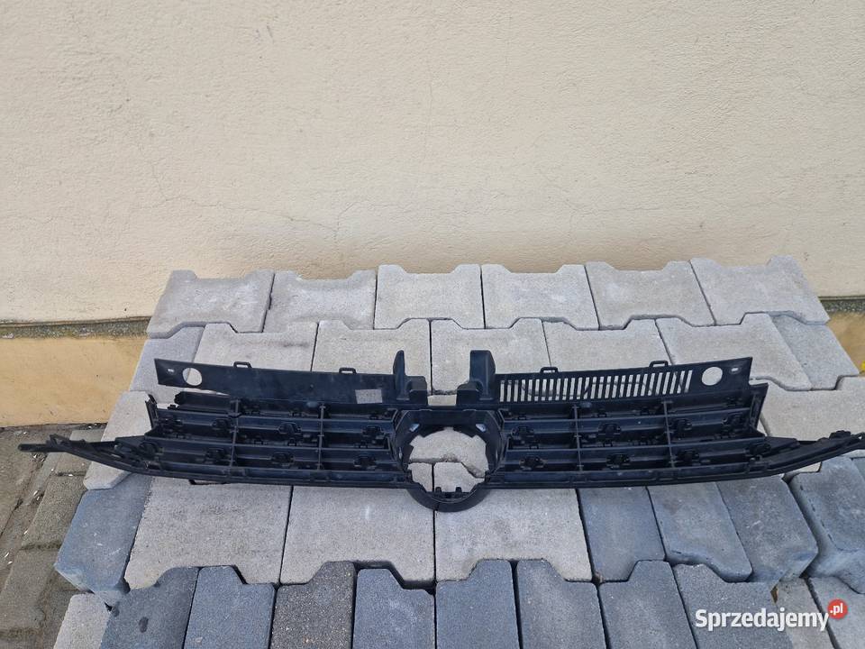Grill Touran III 5TA853655 Miejska Górka
