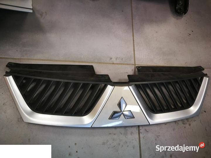 MITSUBISHI OUTLANDER 07 09 ATRAPA GRILL Części Kozubszczyzna sprzedam
