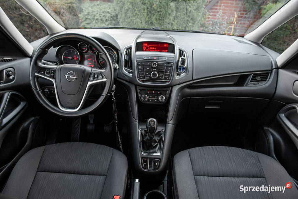 Opel Zafira 20CDTI 110 7os Super Stan czujnik zmierzchu Zwoleń