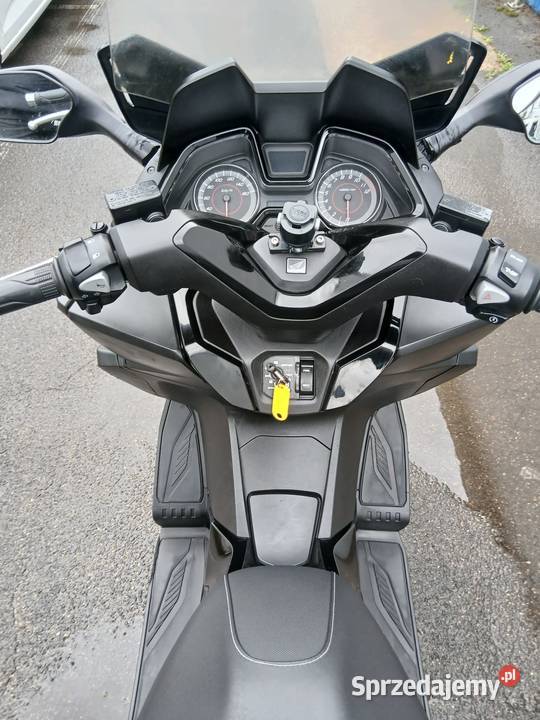 Maxi Skuter Honda Forza 125ABSLED Stan 15KM Konin sprzedam
