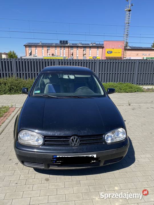 Sprzedam VOLKSWAGEN Golf Charsznica