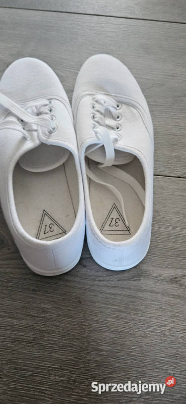 Trampki białe r 37 Gorzów Wielkopolski
