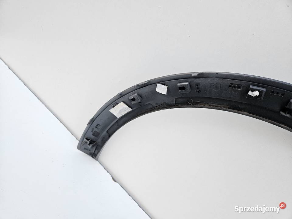 FORD PUMA MK2 LISTWA BŁOTNIKA PRAWY PRZÓD PRAWA osobowe Międzychód