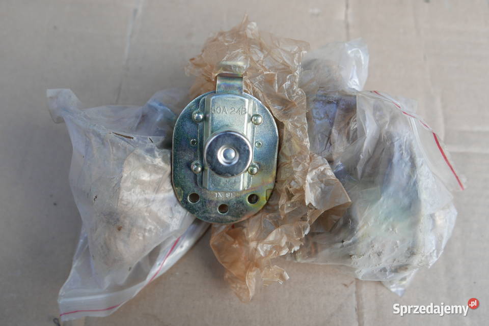 UAZBELARUSMTZ WYŁĄCZNIK MASY WCISKANY sprzedam