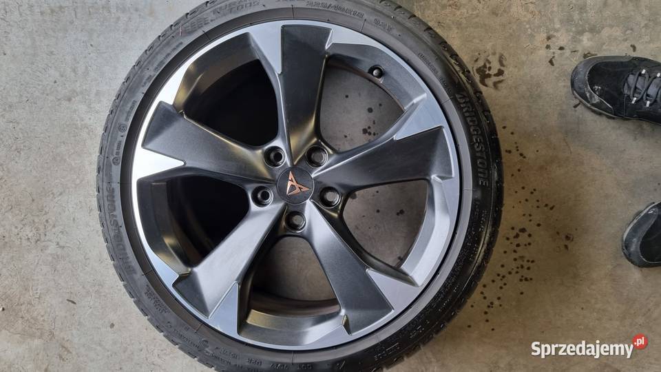Felgi Cupra Leon R18 5FA601025H opony Bridge Średnica 18" warmińsko-mazurskie Olsztyn