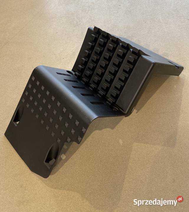 Stopień osłona akumulatora Case Holland Steyr Kabina i karoseria