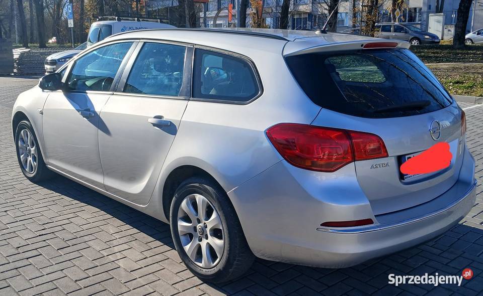 OPEL ASTRA J kupiony w polskim salonie Łańcut