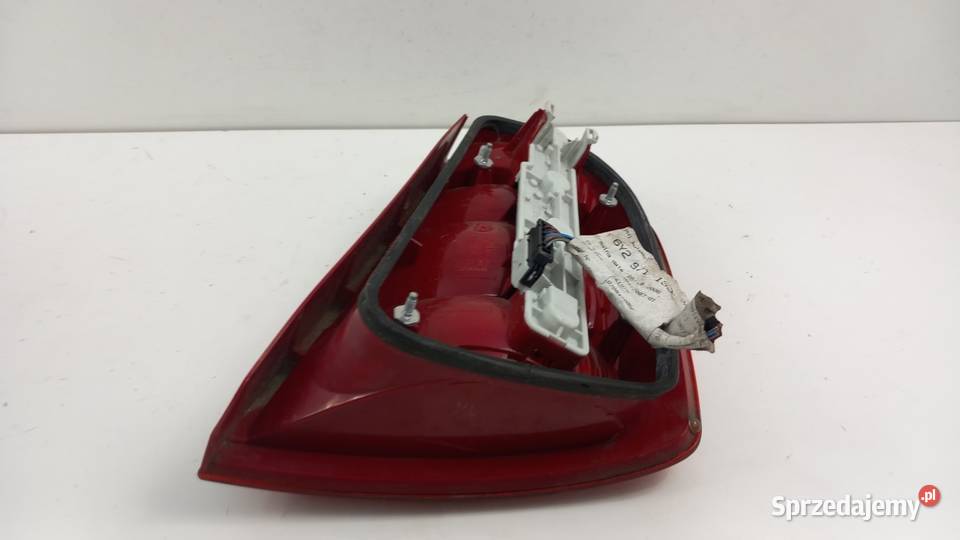 SKODA FIABIA I LIFT HB LAMPA TYŁ LEWA
