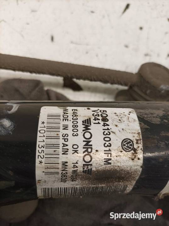 AMORTYZATOR LEWY PRZÓD 20 TSI GTI DCC Rok produkcji 2014 sprzedam