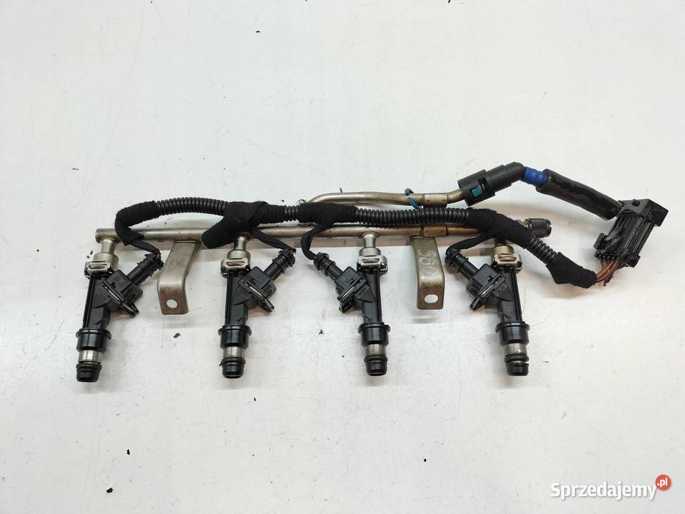 LISTWA WTRYSKOWA 16 16V Opel Astra III 20042014