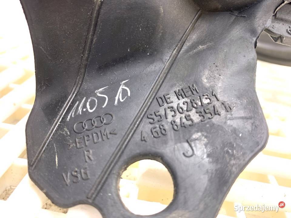 USZCZELKA DRZWI PRZÓD PRAWA AUDI A7 4G Hatchback osobowe