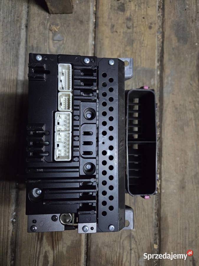 Toyota Yaris 2 radio