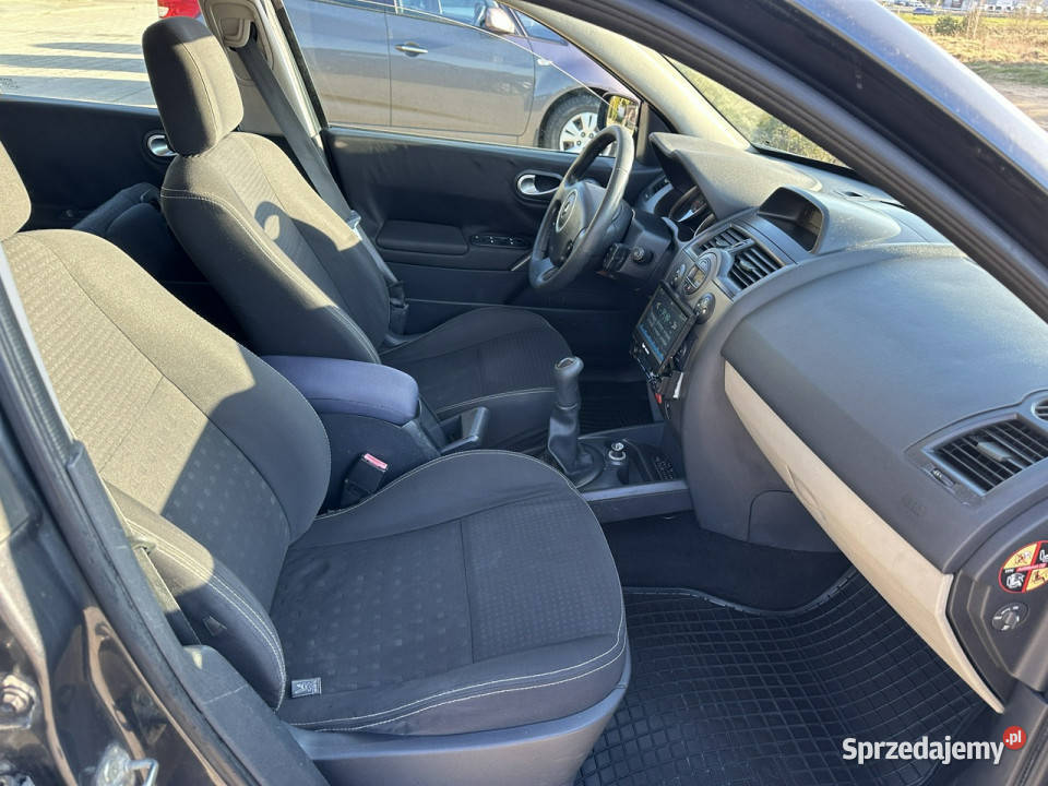 Renault Megane BenzynaKlimatronikTempomat8 immobilizer