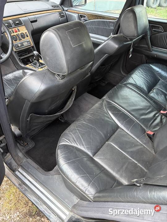 Mercedes E249 v6 w210 Parczew