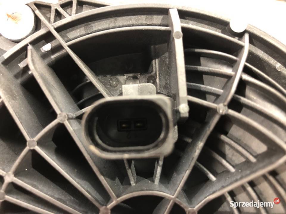 KLAMKA KLAPY TYŁ VW PASSAT B8 3G5827469F