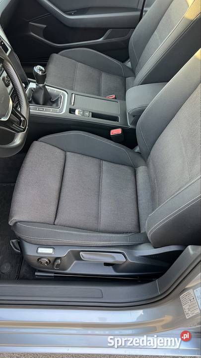 Sprzedam Volkswagen Passat b8 światła do jazdy dziennej Szczecin