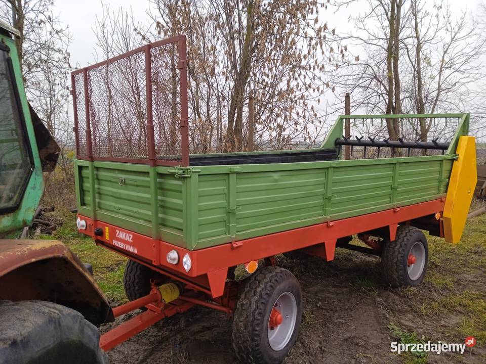 rozrzutnik 4 tony dwuosiowy agromet brzeg unia Bryski