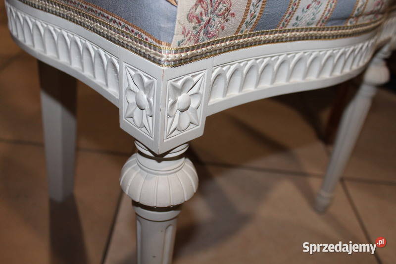 Białe krzesło Gustawiańskie 694 Szczecin sprzedam