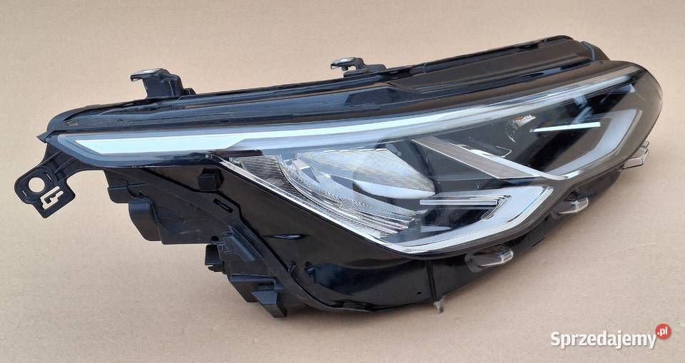 VW GOLF VIII 8 REFLEKTOR PRAWY LED LAMPA PRAWA Lampy przednie lubuskie