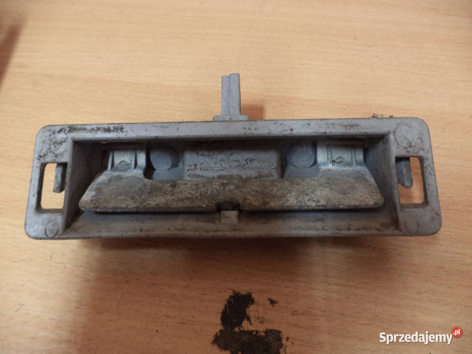 OPEL SIGNUM KLAMKA TYLNEJ KLAPY PRZELACZNIK Rok produkcji 2004 Turek