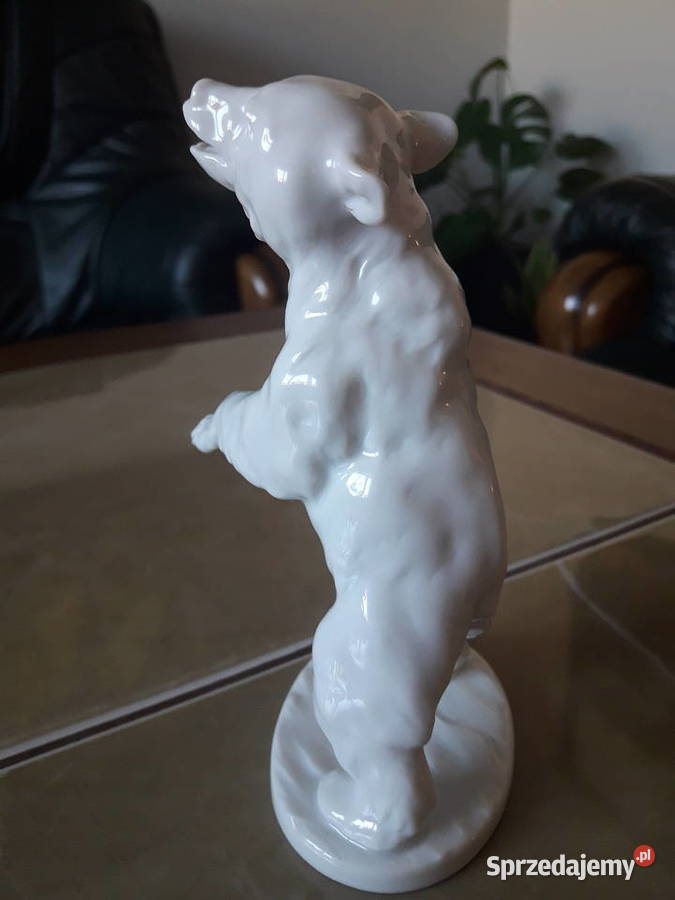 Porcelanowa figurka niedżwiadek KAISER Germany Janów Lubelski