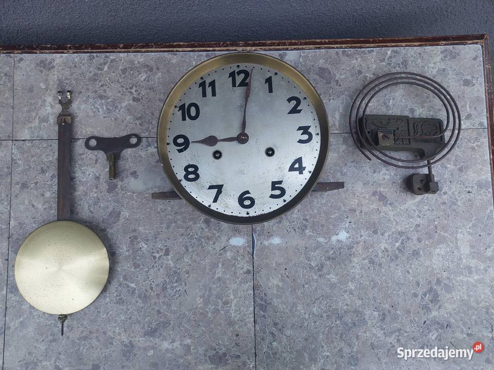 138 Zestaw mechanizm starego zegara ściennego