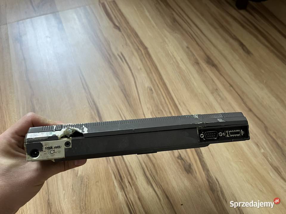 Zabytkowy laptop ASI Computer EL386S25 Intel 486 Brzana